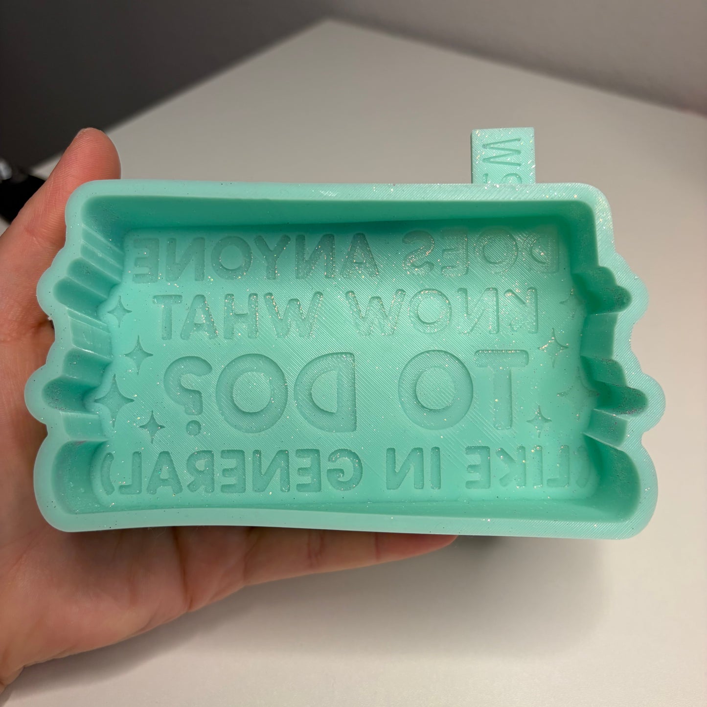 does anyone know what to do - please read description