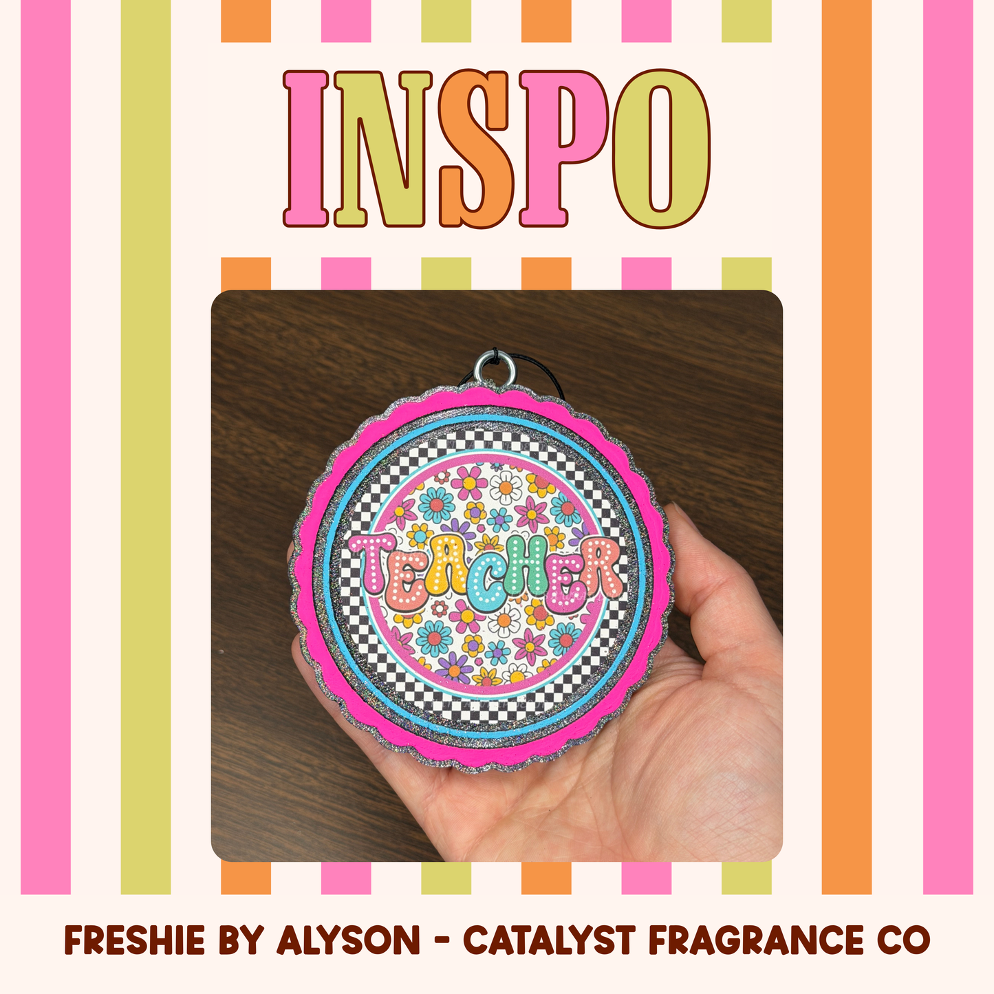 Scallop 3in Round Cardstock Mold
