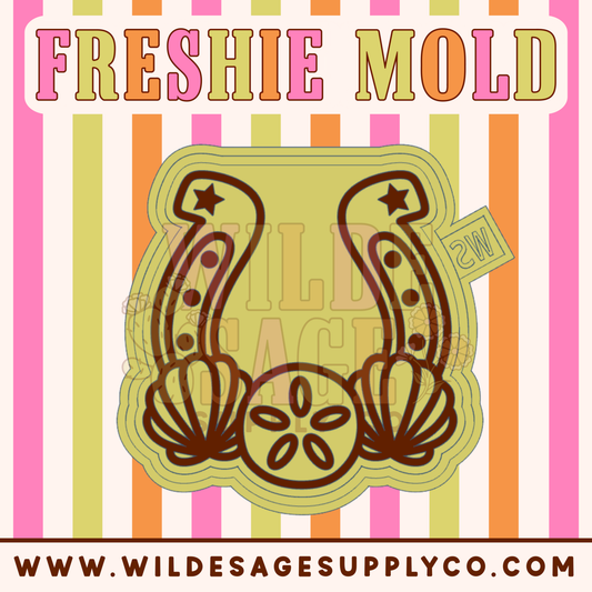 Beachy Horseshoe Mold