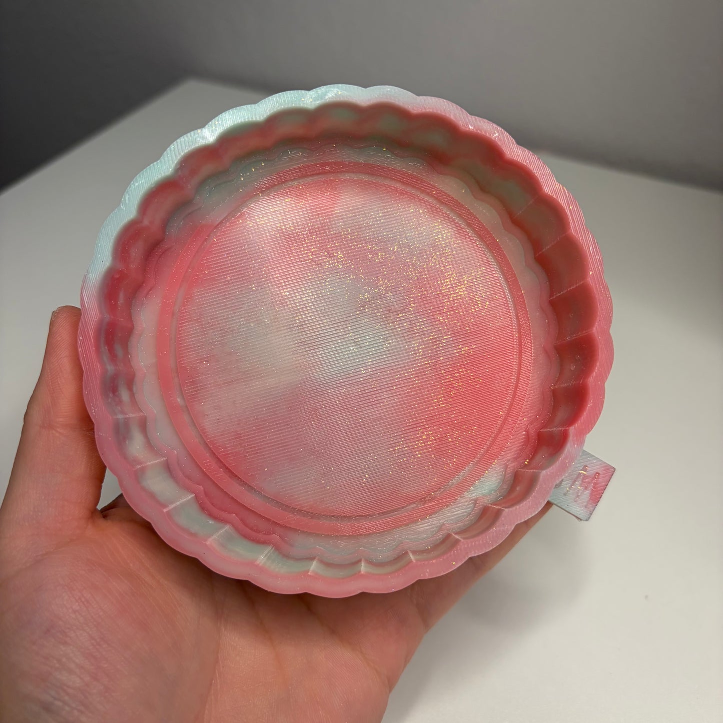 scallop round for 3 in cardstock - please read description